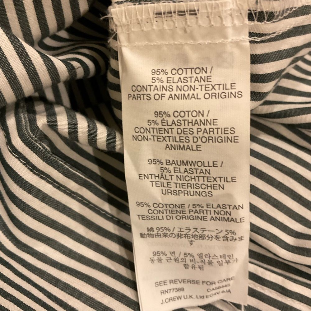 J.Crew button down shirt 🤍 - Picture 5 of 5